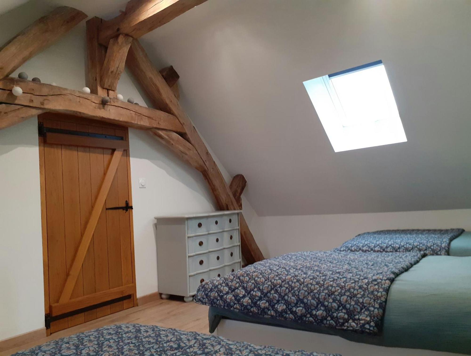 Gite Et Chambre D'Hotes Du Guillot Sainte-Solange Phòng bức ảnh
